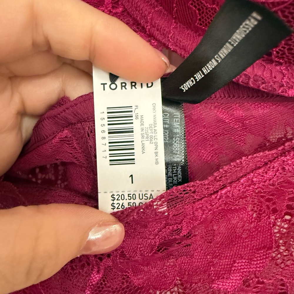 Torrid Pink Lace Bra and Panty Set - Picture 2 of 7